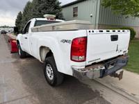 2009 GMC Sierra 2500HD Snow Plow Regular Cab Long Bed 4x4 Boss V-Plow Choice One Motors LLC - Image 4
