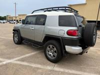 2010 Toyota FJ Cruiser Houston - Image 7