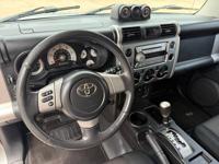2010 Toyota FJ Cruiser Houston - Image 9