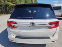 2018 Honda Odyssey EX L w/Navi w/RES 4dr Mini Van and RES - Image 6