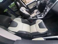 2017 Volvo XC60 Cross Country AWD Remarkable Shape www.smdwoods.com - Image 10