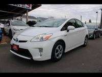 2012 Toyota Prius 5dr HB Three (Natl) + [[E J Motors]]