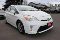 2012 Toyota Prius 5dr HB Three (Natl) + [[E J Motors]] - Image 8