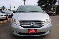2012 Honda Odyssey 5dr Touring Elite + [[E J Motors]] - Image 3