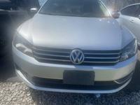 2013 Volkswagen passat SE. . . down drives hwy 6 👍☎ . . 832-206-3054 - Image 5
