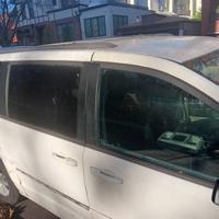 2013 Dodge Caravan...70k... Boro Park Brooklyn - Image 2