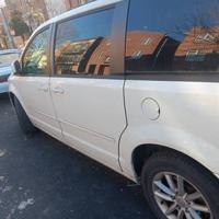 2013 Dodge Caravan...70k... Boro Park Brooklyn - Image 6