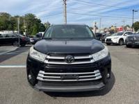 2019 Toyota Highlander XLE V6 AWD (Natl) BUY OR LEASE AVAILABLE! + EVERY CAR FULLY SERVICED AND GUARANTEED! - Image 4