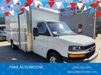2023 Chevrolet Express 3500 17ft Cargo Box Truck Cutaway Delivery Van