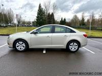 2013 Chevrolet Cruze Chevy LS Auto Sedan Mack Motors Corporation - Image 4
