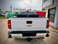 2019 Chevy Silverado 2500HD 4x4 6.0L Car Fax Soth Houston - Image 5