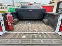 2019 Chevy Silverado 2500HD 4x4 6.0L Car Fax Soth Houston - Image 6