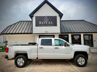 2019 Chevy Silverado 2500HD 4x4 6.0L Car Fax Soth Houston - Image 8