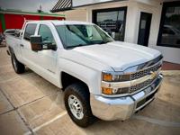 2019 Chevy Silverado 2500HD 4x4 6.0L Car Fax Soth Houston - Image 9