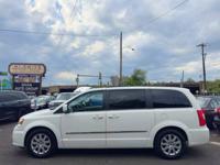 2013 CHRYSLER TOWN & COUNTRY ONE OWNER LOW MILES RUNS GREAT WE FINANCE FEASTERVILLE - Image 4
