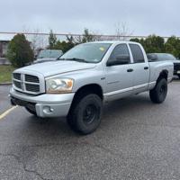 2006 Dodge Ram 1500 Crew Cab Sport, Hemi, 4x4, lifted, runs good! Olney, Philly - Image 2