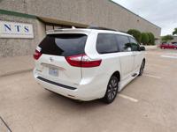 TOYOTA SIENNA LIMITED PREMIUM HANDICAPPED WHEELCHAIR POWER RAMP VAN Irving, TX - Image 9