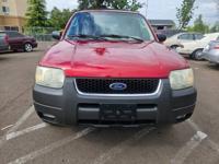 2004 Ford Escape 4x4 4WD XLT 4dr SUV SUV Roberto's Auto Sales - Image 8