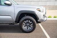 2018 Toyota Tacoma TRD Off Road 4x4 4WD Truck Crew cab AUTONATION Call (425) 598-8846 to confirm availability - May 9th - Image 10