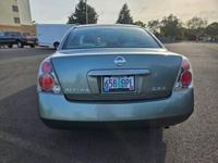 2005 Nissan Altima 2.5 S 4dr Sedan Sedan Roberto's Auto Sales - Image 8