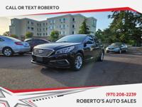 2017 Hyundai Sonata Base 4dr Sedan Sedan Roberto's Auto Sales - Image 3
