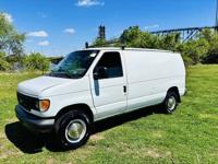 2003 Ford Econoline Cargo Van E 250 3dr Cargo Van _Ford_ _Econoline Cargo Van_ _Van_ - Image 3