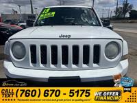 2013 Jeep Patriot Latitude 4x4SUV 4 x 4 SUV 4-x-4-SUV PRICED TO SELL! Bloom Auto Sales - Image 6