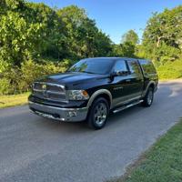 2011 Ram 1500 Laramie Nashville - Image 4