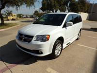 19K MILE DODGE GRAND CARAVAN SXT HANDICAP WHEELCHAIR PWR RAMP VAN Irving, TX - Image 5