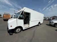 2006 Ford E-Series E 450 SD Commercial/Cutaway/Chassis 158 176 in. WB Portland Rd Salem, OR