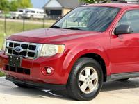 2011 Ford Escape XLT 4WD - Image 3