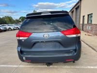 2014 Toyota Sienna 8-Passenger Minivan 4D Edmond @ Legacy Auto - Image 7