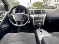 *********** 2009 Nissan Murano S AWD ********** long island - Image 9