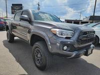 2017 Toyota Tacoma SR5 V6 4x4 4dr Double Cab 5.0 ft SB - Image 4