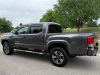 2017 Toyota Tacoma TRD Sport V6 - 106K - well serviced!!! Norman - Image 4