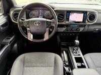 2017 Toyota Tacoma TRD Sport V6 - 106K - well serviced!!! Norman - Image 9