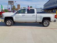 2017 Chevy Silverado 2500HD 4X4 HEAVY DUTY LT Financing Available Houston - Image 5