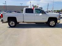 2017 Chevy Silverado 2500HD 4X4 HEAVY DUTY LT Financing Available Houston - Image 9