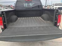 2015 RAM 1500 SLT 4x2 4dr Crew Cab 5.5 ft. Pickup Financing Available Houston - Image 10