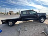 2023 ford F350 XL Crewcab 4x4 6.7L Diesel Flatbed Dually! Phoenix - Image 6