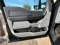 2023 ford F350 XL Crewcab 4x4 6.7L Diesel Flatbed Dually! Phoenix - Image 10