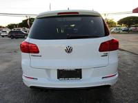 2017 VOLKSWAGEN TIGUAN SPORT SPORT - Image 4