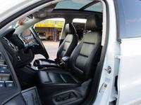2017 VOLKSWAGEN TIGUAN SPORT SPORT - Image 9