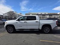 2017 Toyota Tundra SR5 TSS, 5.7L V8, 4X4, 1 Owner, Extremely Nice 203k Englewood - Image 9