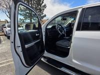 2017 Toyota Tundra SR5 TSS, 5.7L V8, 4X4, 1 Owner, Extremely Nice 203k Englewood - Image 10