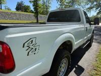 2016 Ford F-250 XLT 4WD Forsyth, MO - Image 10