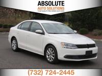 2011 Volkswagen Jetta SE PZEV 4dr Sedan 6A Volkswagen Jetta Sedan - Image 4