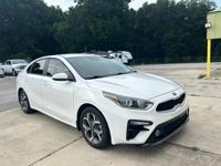 2019 Kia Forte Jacksonville Beach - Image 3