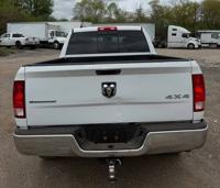 2016 Dodge Ram 1500 Outdoorsman city of chicago - Image 5