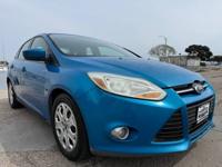 2012 Ford Focus SE “One Owner” "Low Miles" “4 Cylinder” “CARFAX” Chula Vista “898 Broadway” - Image 3